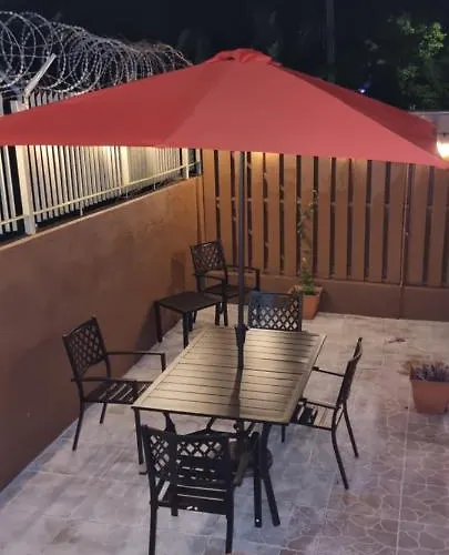 Komfort Getaway At Countrymist Villa