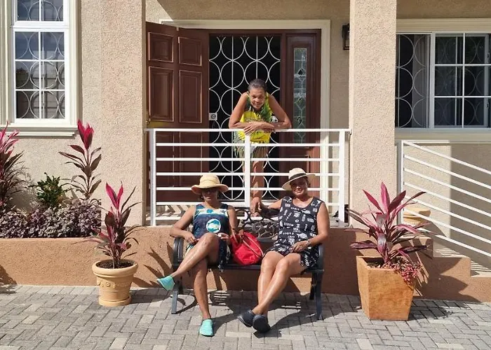 Komfort Getaway At Countrymist *